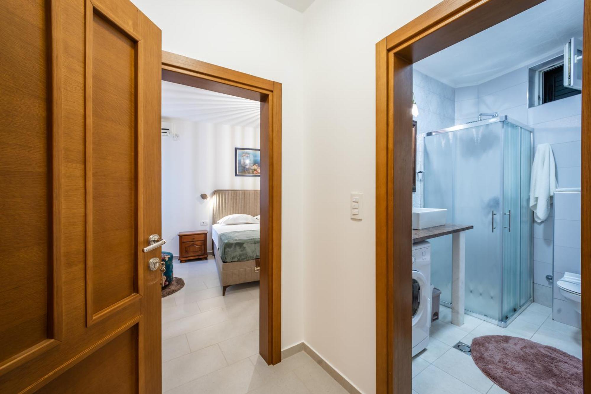 Guest House Medin Petrovac Exteriör bild